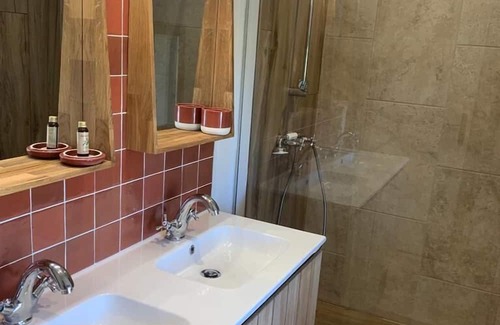 Redessan Casa | Le Mas des Grenadiers, pretty renovated Mas