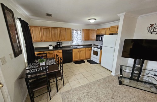 Fritch Casa | Always welcome at Ridgeland! Enjoy a peaceful stay in a quiet neighborhood!