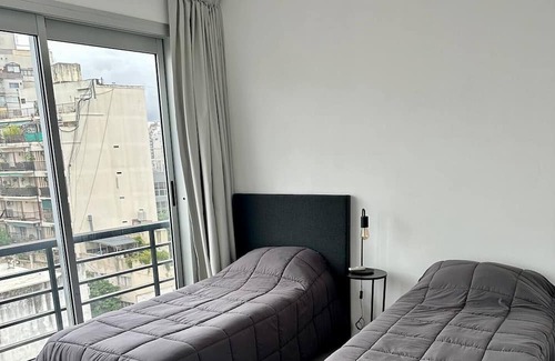 Retiro Apartamento | 3 bedroom apartment with own terrace