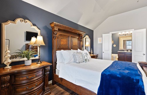 Tarrant County Casa | Quiet and cozy home, perfect for families and dogs. Close to Dallas and Ft Worth