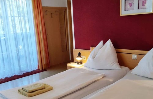 Sankt Georgen im Attergau Apartamento | Wolfgangsee - Frühstückspension Holzapfel