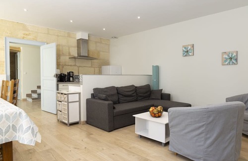 Naujan-et-Postiac Casa | Vrbo Property
