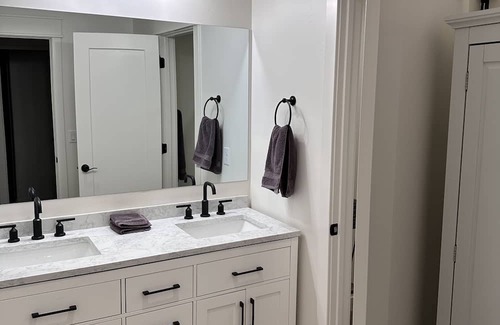 American Fork Apartamento | Quiet guesthouse: work, family care or students