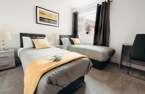 Hinckley Apartamento | Arlan Apartments Comfort and Ease