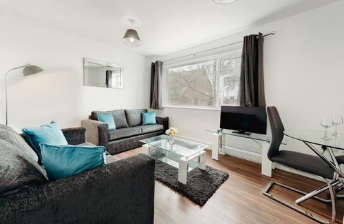 Hinckley Apartamento | Arlan Apartments Comfort and Ease