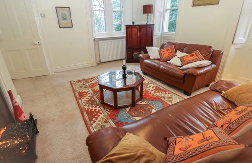 Durham Cabaña | LEAZES COTTAGE, family friendly, with a garden in Durham