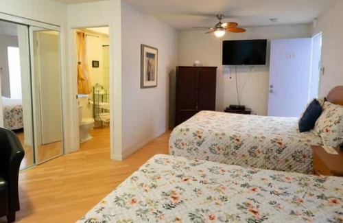 Mauricie Casa | 304 Spacious Family Room