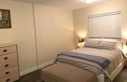 Halfmoon Bay Casa | A beautiful summer 1 brm cottage located in Halfmoon Bay Resort fully furnished.