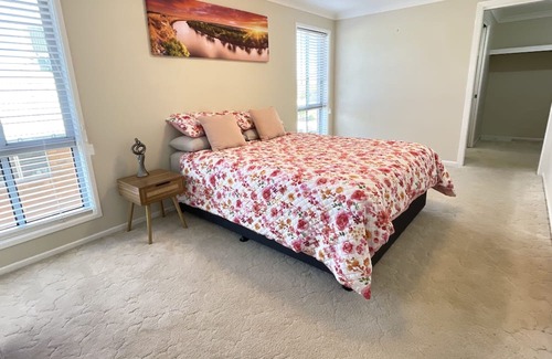 Inverell Casa | Spacious Inverell home suitable for 10 guests