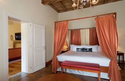 Rondo - Torretta Casa | Amazing Stay w/ Royal Stylish Decor! Pet-Friendly, Breakfast, Central Located