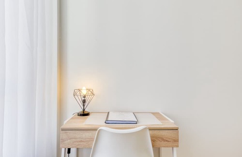 Le Raincy Apartamento | Vrbo Property