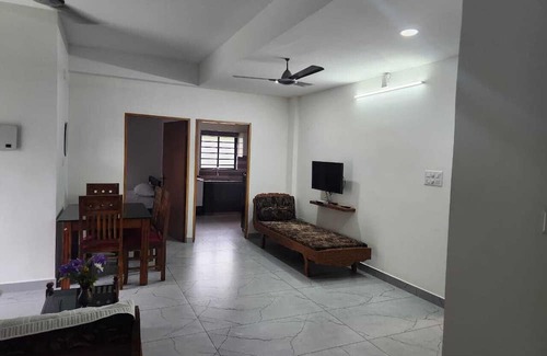 Muhamma Apartamento | Entire unit for 6+ by AJ | Vembanad Lake/Pathiramanl near | 9km to Marari beach