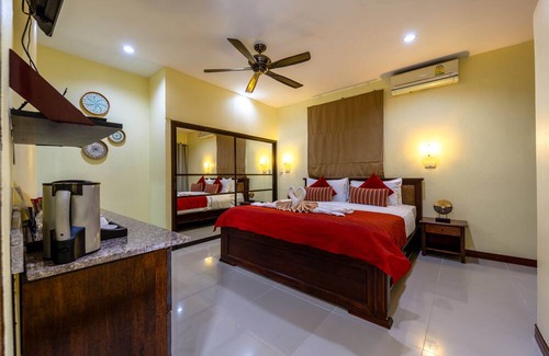 Bang Sare Casa | Unique Resort Close to Beach - SCR1