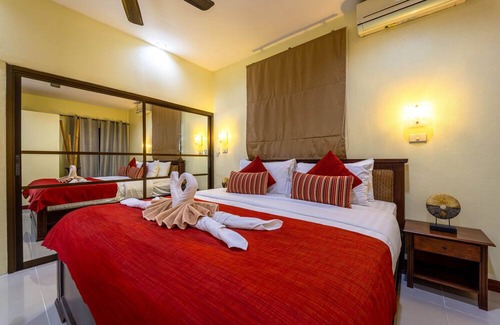 Bang Sare Casa | Unique Resort Close to Beach - SCR1