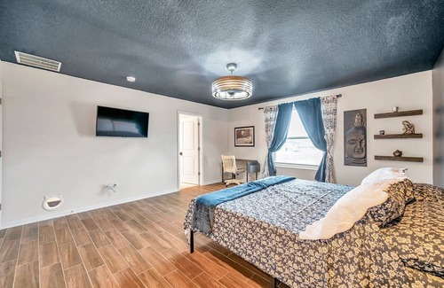 Elfers Casa | The Beehive House | Extended Stays