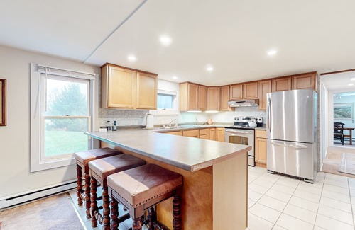 Newfane Casa | 1900 farm property with old-world ambiance, updated kitchen, & mountain views