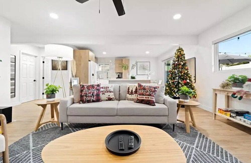 La Presa Casa | Charming 2 bedroom home in Spring Valley, CA.
