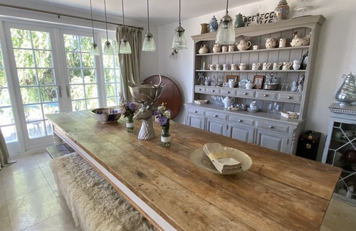Spalding Casa | French themed 2-Bed Cottage on the Norfolk Wash