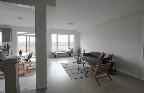 Cambridge Casa | Cozy new home in historic West Galt!