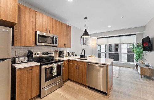 St. Anthony West Apartamento | The Mississippi Retreat I 2BR with Rooftop by UMN