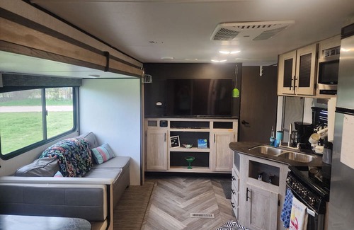 Burnet Casa | Cozy RV just outside of town