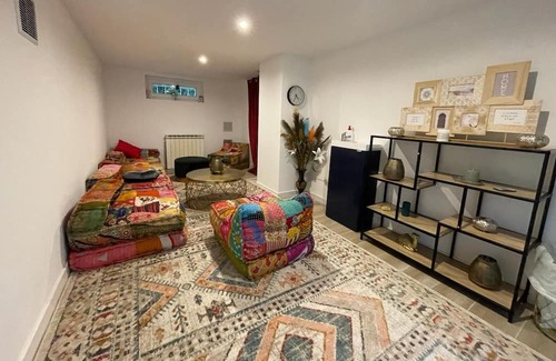 Lamorlaye Casa | Jolie Maison Chaleureuse au Calme à 5 Minutes de la Gare de Chantilly