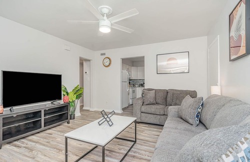 Northeast Virginia Beach Casa | Wake Forest Bungalow