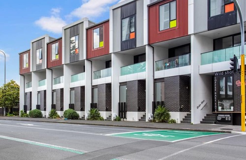 Avondale Apartamento | Urban Thrive Studio is in a great location