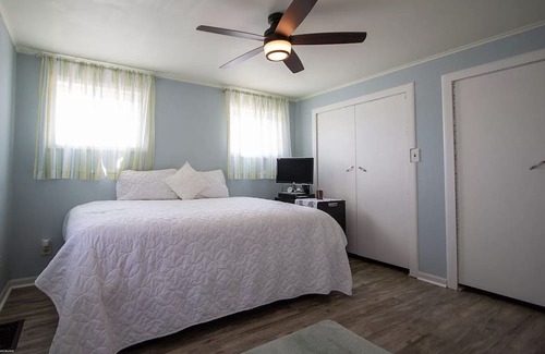 Kendall Cabaña | Cozy lakeside cabin near Timber Ridge Ski Resort. Pet-Friendly!!