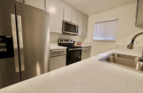 Yuba City Apartamento | Newly Remodeled Duplex Delite Walking Distance from Down Town Yuba City