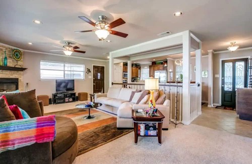 Kemp Casa | Idyllic lakefront oasis with private hot tub, fire pit, deck, & incredible views