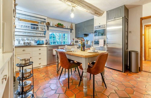 Leicester Cabaña | A stunning 16th Century Cottage surrounded by a beautiful landscaped garden in the fabulous rural Le