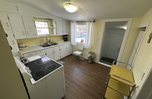 Stettler Casa | Walkable Stettler 2 Bedroom Suite