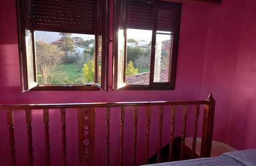 Poo Chalet De Esquí | Villa Maria de poo de Llanes Asturias, Casa Mejicana Entre Montañas y mar