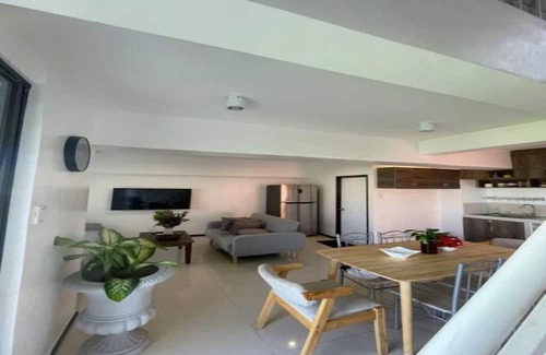 Mactan Export Processing Zone Apartamento | The Suite at the Mactan Airport