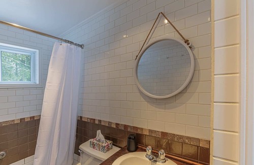 Grenville-sur-la-Rouge Cabina | Ô Lac - waterfront, cozy, rustic cottage!