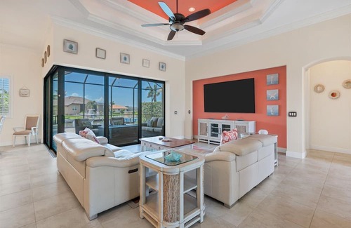 Burnt Store Isles Apartamento | 3 Bedroom House 728572 by Houzlet