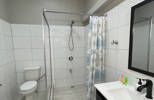 Tunapuna-Piarco Apartamento | The Watermelon Patch - Ideally located between Airport and Port of Spain.