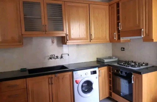 Duhur ash Shuwayr Apartamento | Stunning 4-Bed Apartment in Ain Saadeh