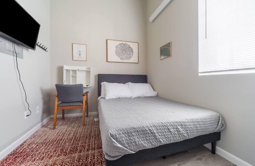 Eastside Apartamento | Near Downtown, Fun Guest Suite