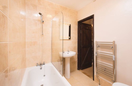 West Down Cabaña | Smithy Cottage West Down