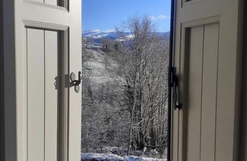 Thiezac Cabaña | Gite Thiézac, 4 bedrooms, 9 persons