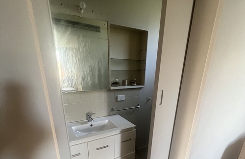Diggers Rest Otro | Plumpton park is a 2 bedroom Cosy home with plenty of room