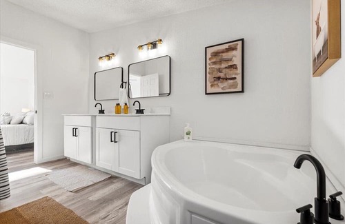 Canyon Lake Cabina | Starlight Horizon - The Mustang Cabin D