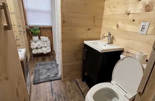 Olamon Cabina | Rustic cabin overlooking beautiful Penobscot River. Great smallmouth fishing!
