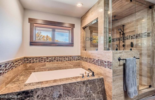 Stagecoach Estates Casa | Park City home close to skiing, shopping, snowmobiling, Sundance and Main Street