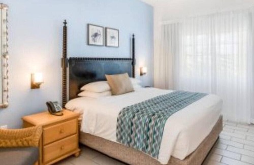 Colliers Bay Complejo | End of Grand Cayman, Wyndham Reef Resort