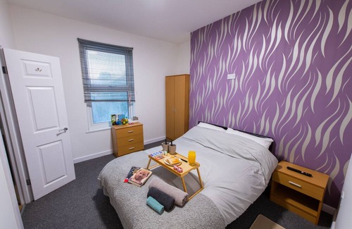 Maidstone Apartamento | Kingsley Luxury Double Bedrooms