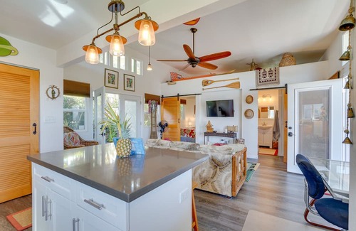 Aiea Apartamento | Inviting Aiea Bungalow w/ Balcony, Grill & Views!