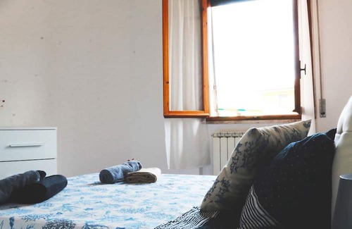 Le Grazie Apartamento | Sail into Portovenere Home w Parking & Balcony